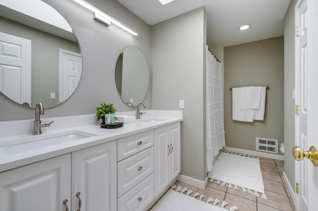 Modern Home 3 Miles To Woodinville Wine Country! エクステリア 写真